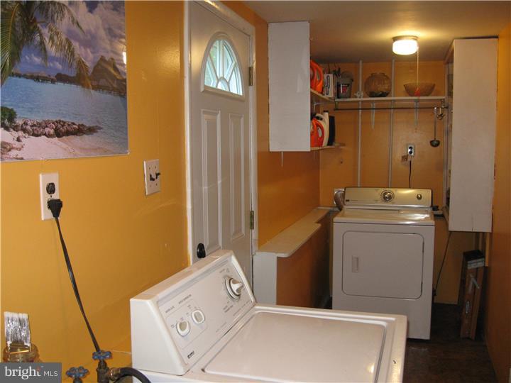 8 Rondon Avenue Berlin, NJ 08009 - Photo 18 of 23 Laundry Room