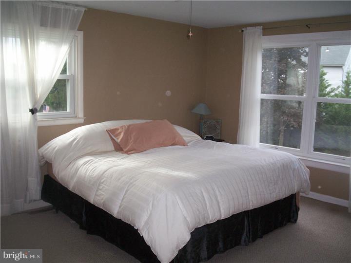 8 Rondon Avenue Berlin, NJ 08009 - Photo 10 of 23 Master Bedroom