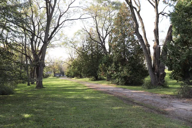 $1,600,000 | N2461 East Geneva Street, Williams Bay, WI 53191