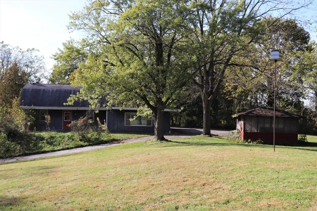 $1,600,000 | N2461 East Geneva Street, Williams Bay, WI 53191