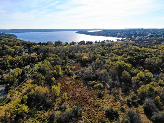$1,600,000 | N2461 East Geneva Street, Williams Bay, WI 53191