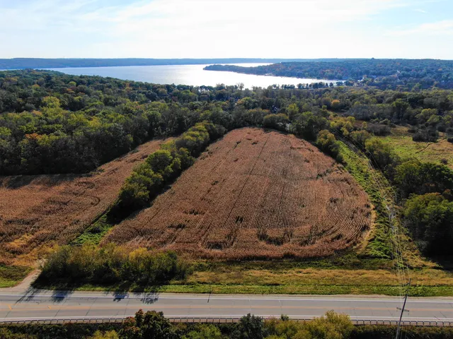 $1,600,000 | N2461 East Geneva Street, Williams Bay, WI 53191