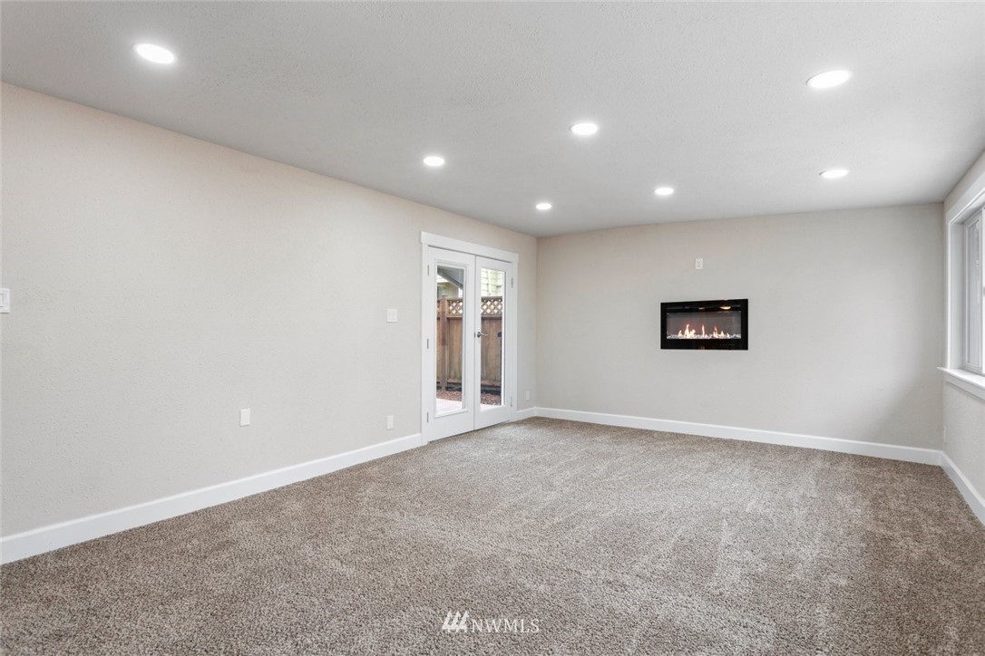 2705 Northeast 6th Place Renton, WA 98056 - Photo 21 of 26