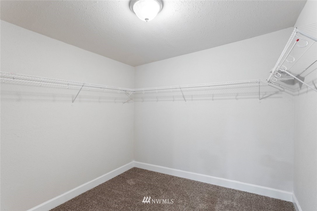 2705 Northeast 6th Place Renton, WA 98056 - Photo 23 of 26