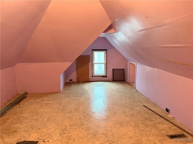 $134,900 | 1852 Niagara Avenue, Niagara Falls, NY 14305