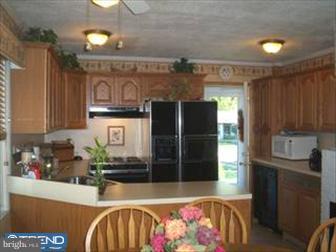 23 Beechtree Road Levittown, PA 19057 - Photo 1 of 6 Gallery Image 1