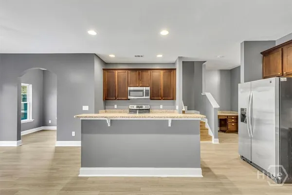 $2,000 | 130 Kepler Loop, Richmond Hill, GA 31324