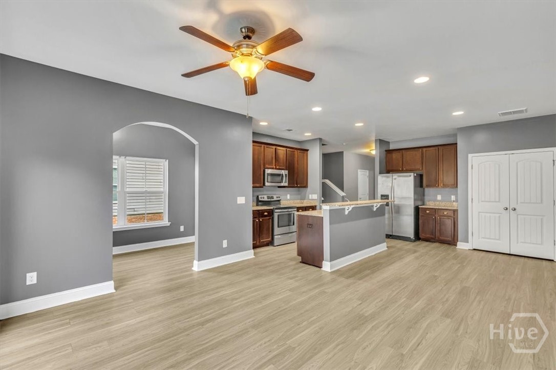 130 Kepler Loop Richmond Hill, GA 31324 - Photo 7 of 19