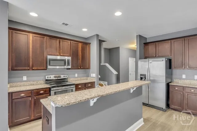 $2,000 | 130 Kepler Loop, Richmond Hill, GA 31324