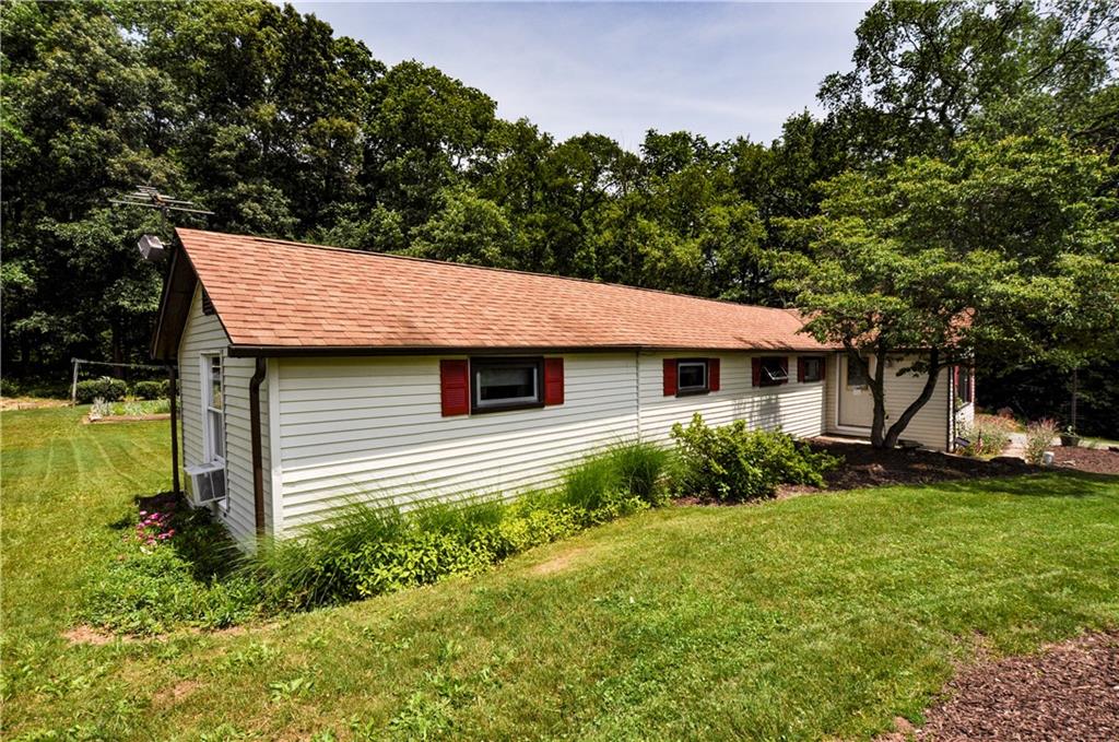 187 Weckerly Road Butler, PA 16002 - Photo 2 of 22