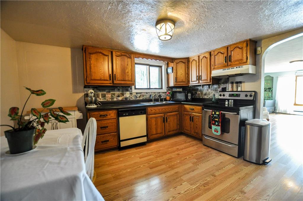 187 Weckerly Road Butler, PA 16002 - Photo 6 of 22