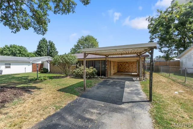 $127,000 | 110 Dalton Street, Senath, MO 63876