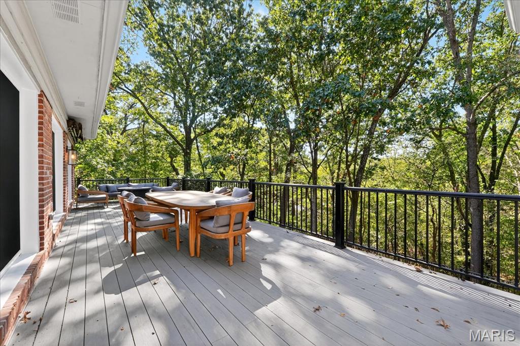 2239 Samuel Stuart Court Clarkson Valley, MO 63005 - Photo 31 of 75