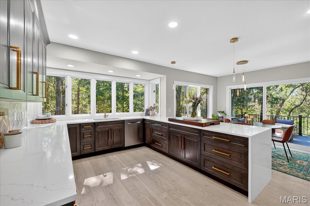 2239 Samuel Stuart Court Clarkson Valley, MO 63005 - Photo 7 of 75