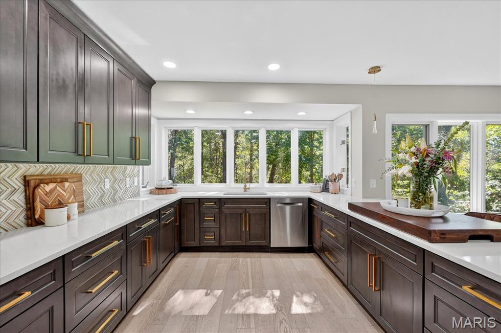 2239 Samuel Stuart Court Clarkson Valley, MO 63005 - Photo 8 of 75