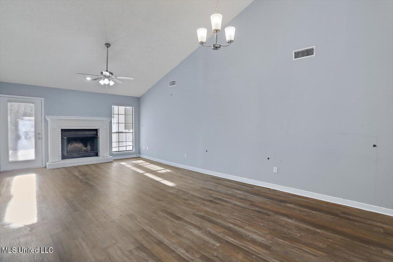 8 Ridgeway Place Clinton, MS 39056 - Photo 5 of 31 08-8 Ridgeway Pl