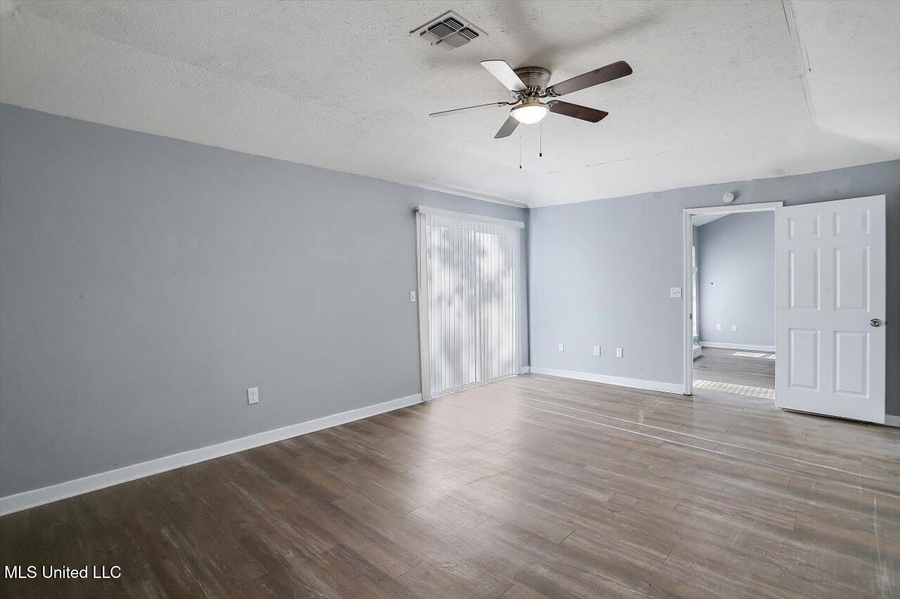 8 Ridgeway Place Clinton, MS 39056 - Photo 7 of 31 16-8 Ridgeway Pl