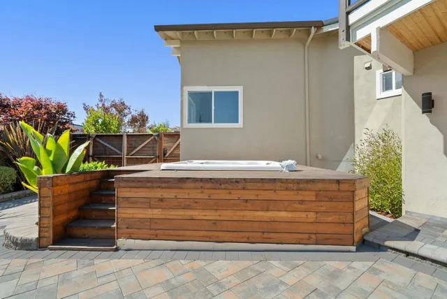 $2,399,000 | 190 Driftwood Court, Aptos, CA 95003