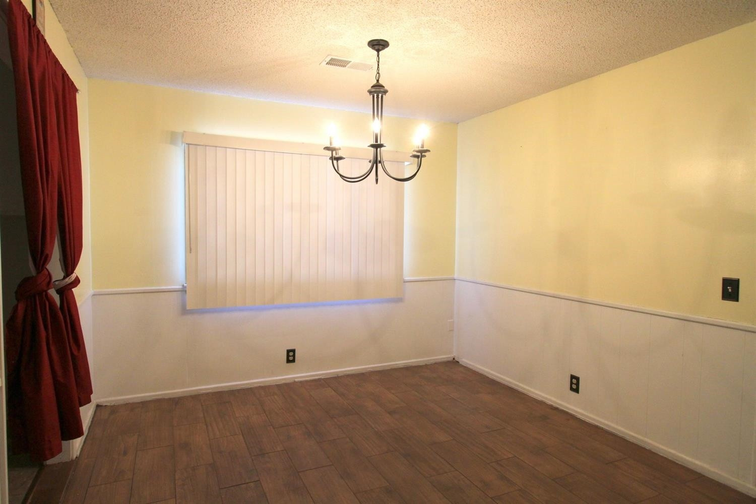 3014 68th Street Lubbock, TX 79413 - Photo 14 of 45 Photo 14