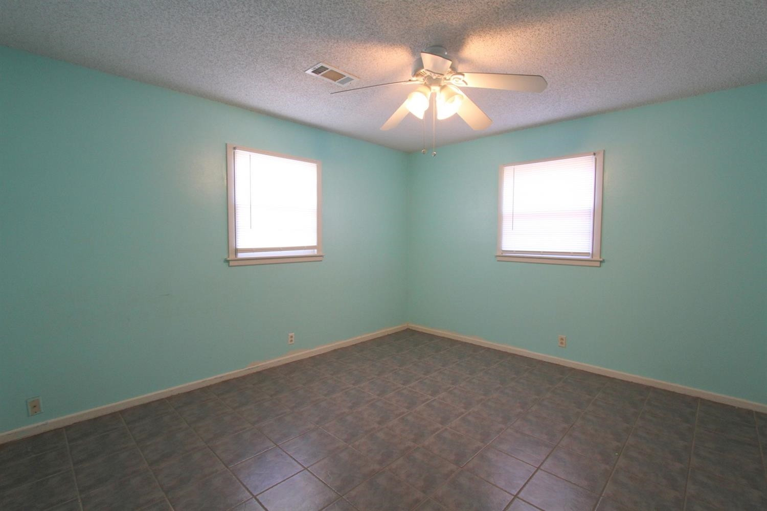 3014 68th Street Lubbock, TX 79413 - Photo 34 of 45 Photo 34