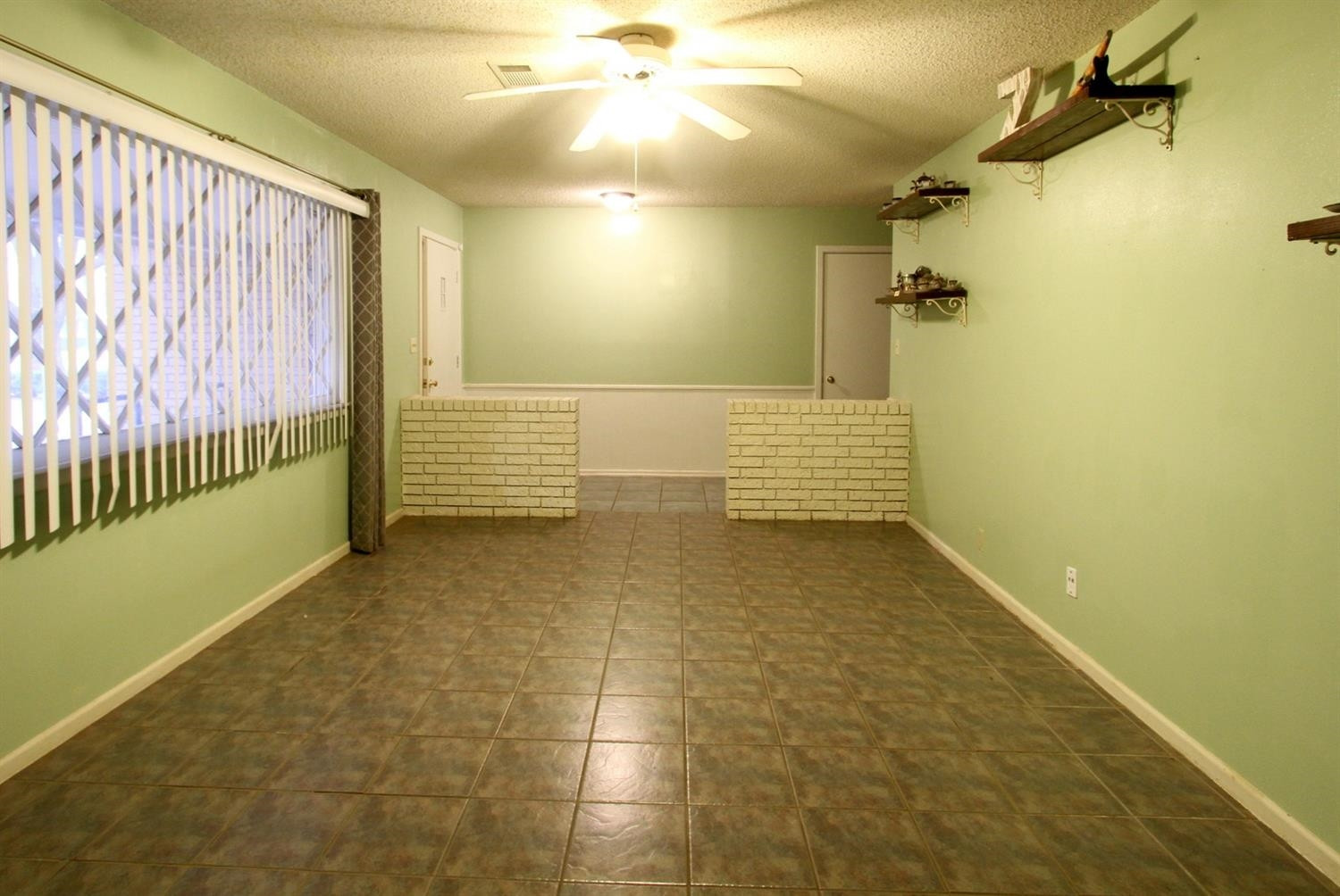 3014 68th Street Lubbock, TX 79413 - Photo 8 of 45 Photo 8