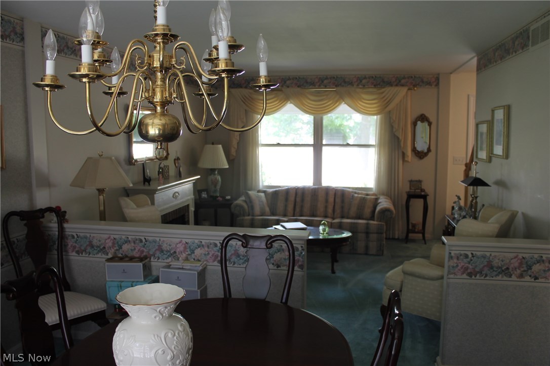 2532 Durand Road Fairlawn, OH 44333 - Photo 5 of 28