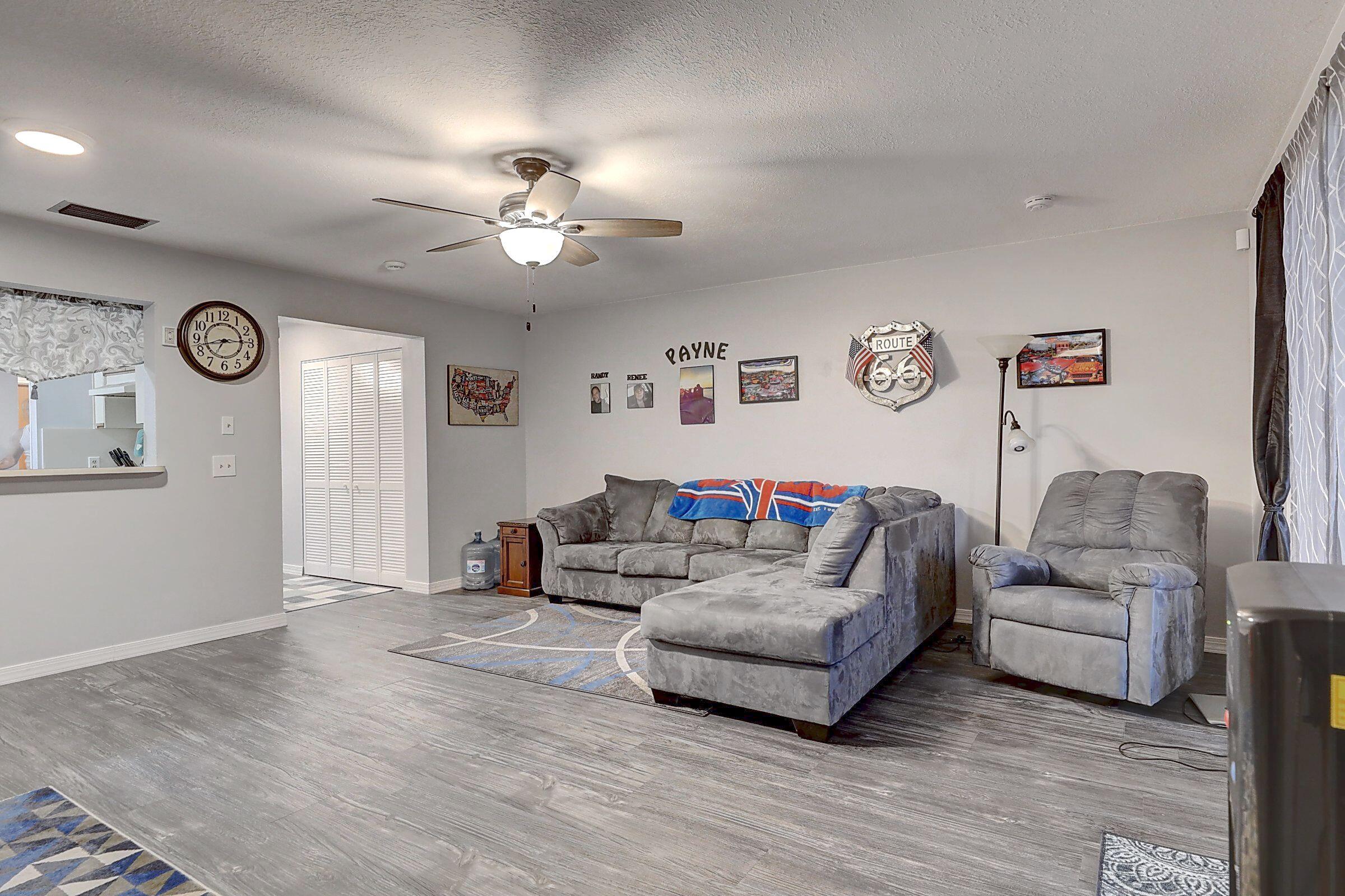 2070 Colonial Road, Unit 5 Fort Pierce, FL 34950 - Photo 3 of 30 03_3j0a2491_2_3_4_5