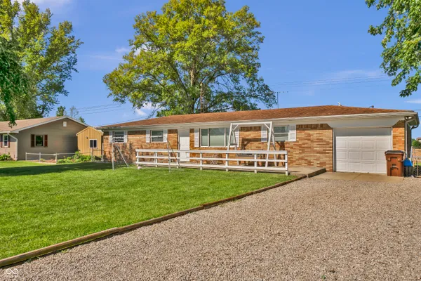 $229,900 | 2170 North Old State Road 9, Columbus, IN 47203