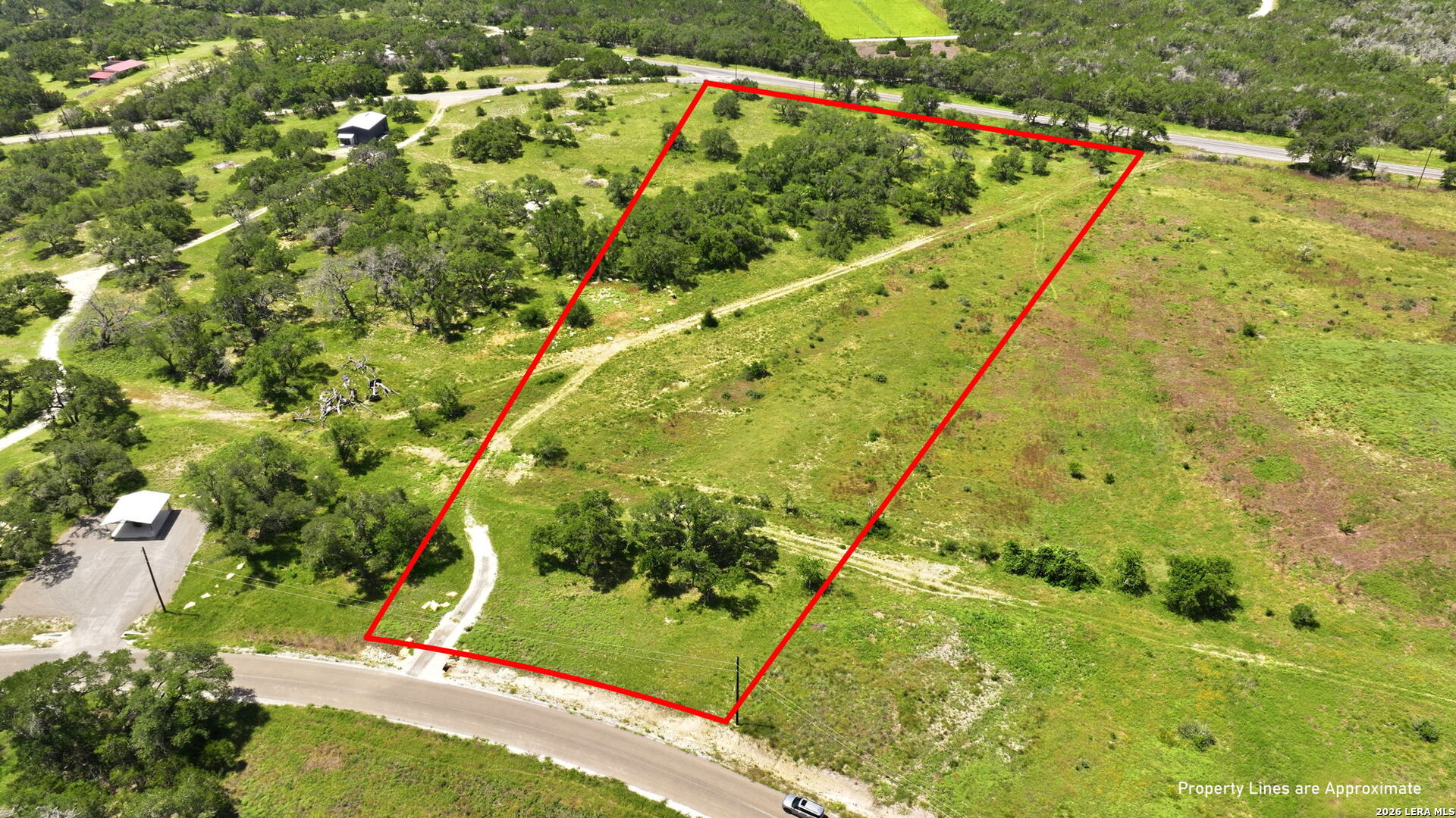 718 Windmill Ridge Drive Blanco, TX 78606 - Photo 3 of 32