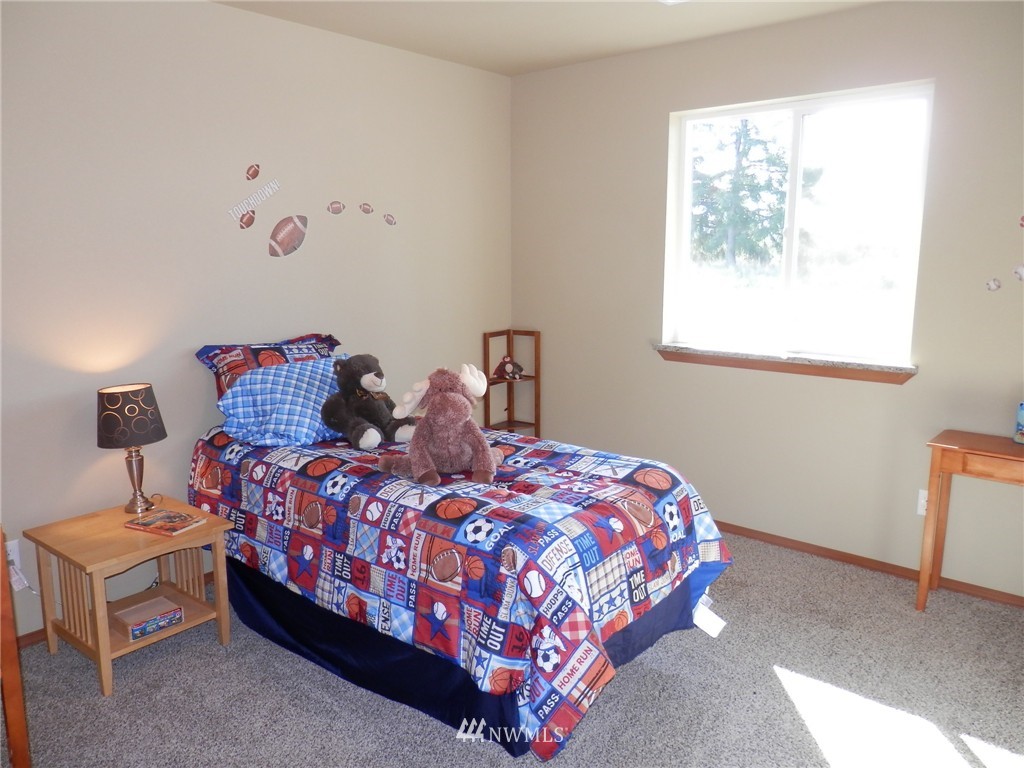 6308 192nd Lane Southwest Rochester, WA 98579 - Photo 17 of 23