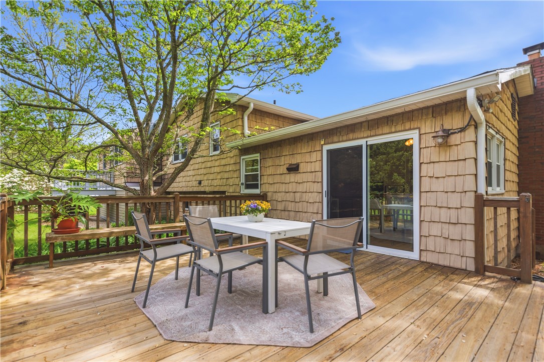51 Quannacut Road Westerly, RI 02891 - Photo 28 of 38