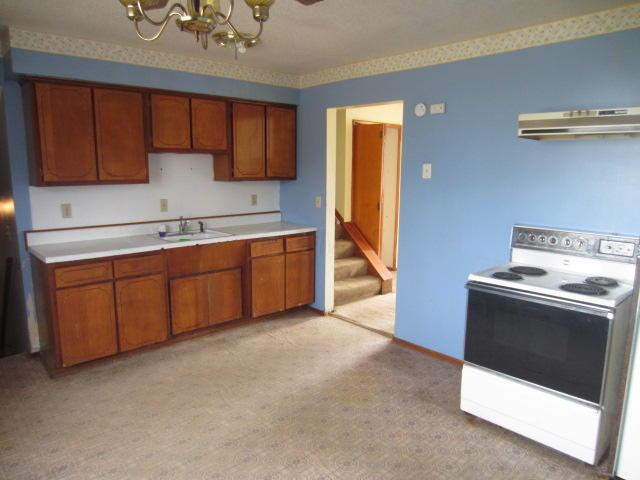 5280 Refugee Road Columbus, OH 43232 - Photo 6 of 10