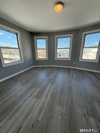 $3,100 | 1637 South Avenue, Stratford, CT 06615