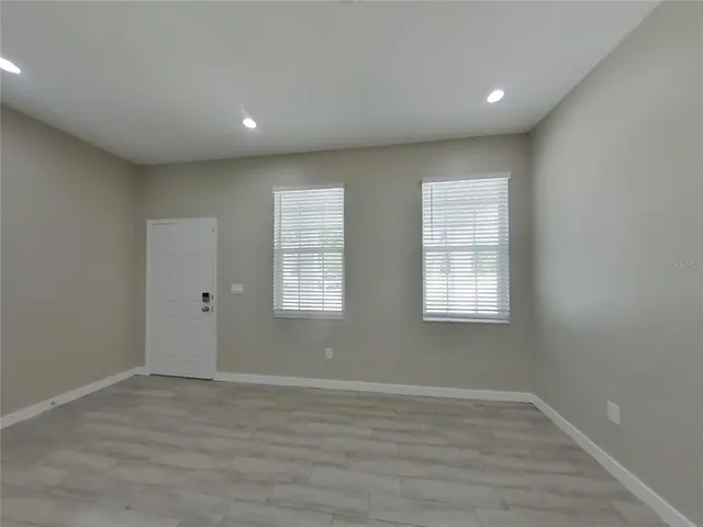 $2,629 | Undisclosed Address, Tampa, FL 33614