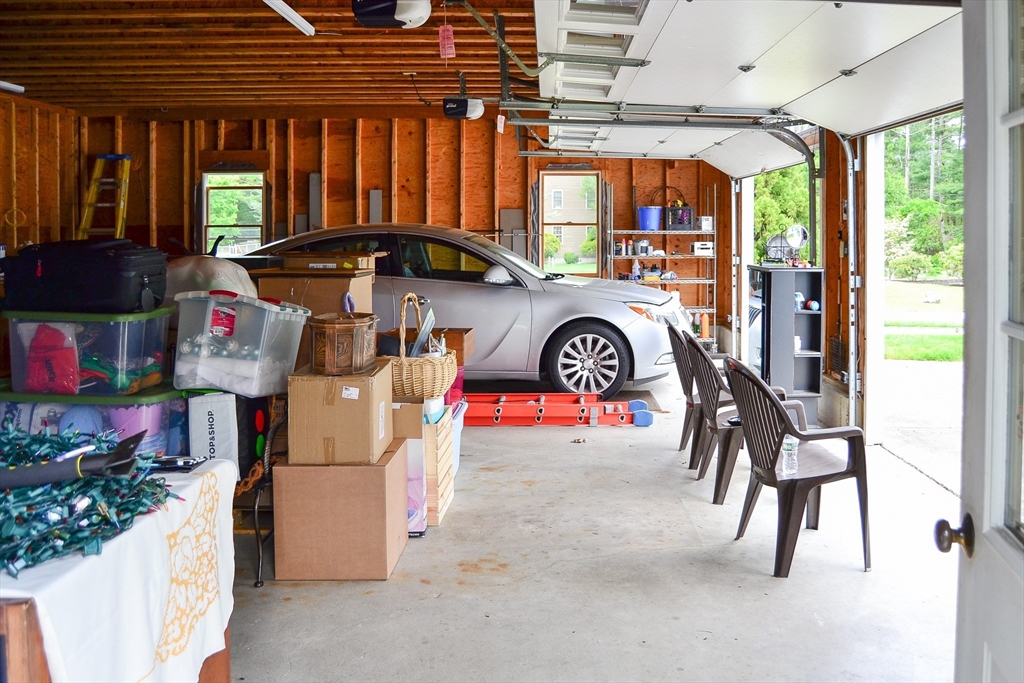 110 Mayflower Ridge Drive Wareham, MA 02571 - Photo 10 of 42