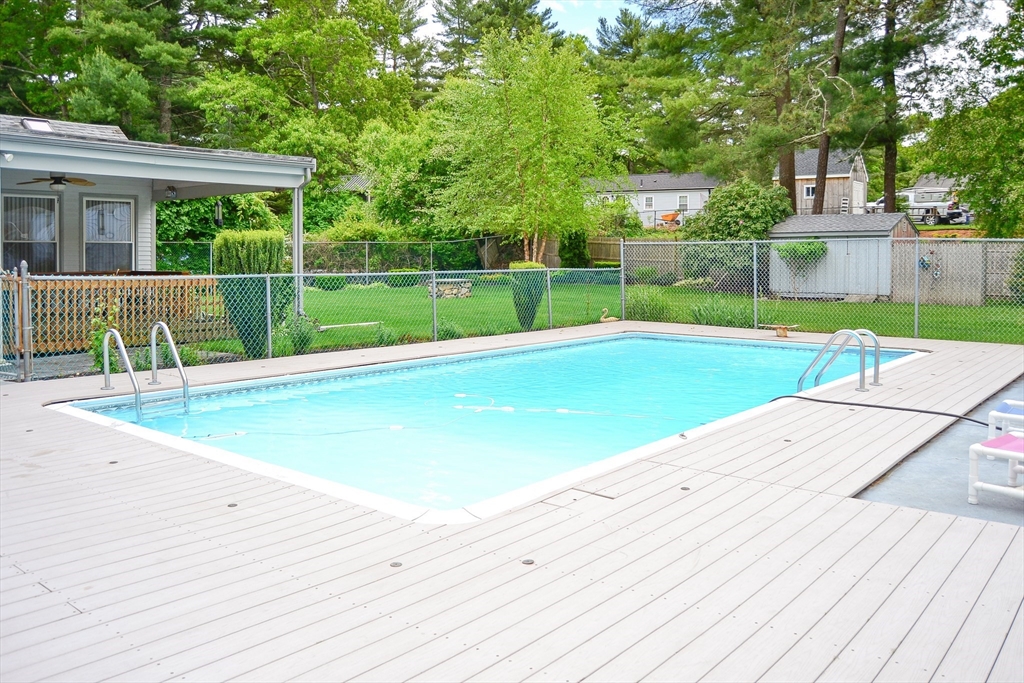 110 Mayflower Ridge Drive Wareham, MA 02571 - Photo 10 of 42