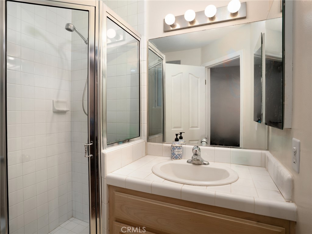 703 Main Street, Unit 2 El Segundo, CA 90245 - Photo 19 of 24