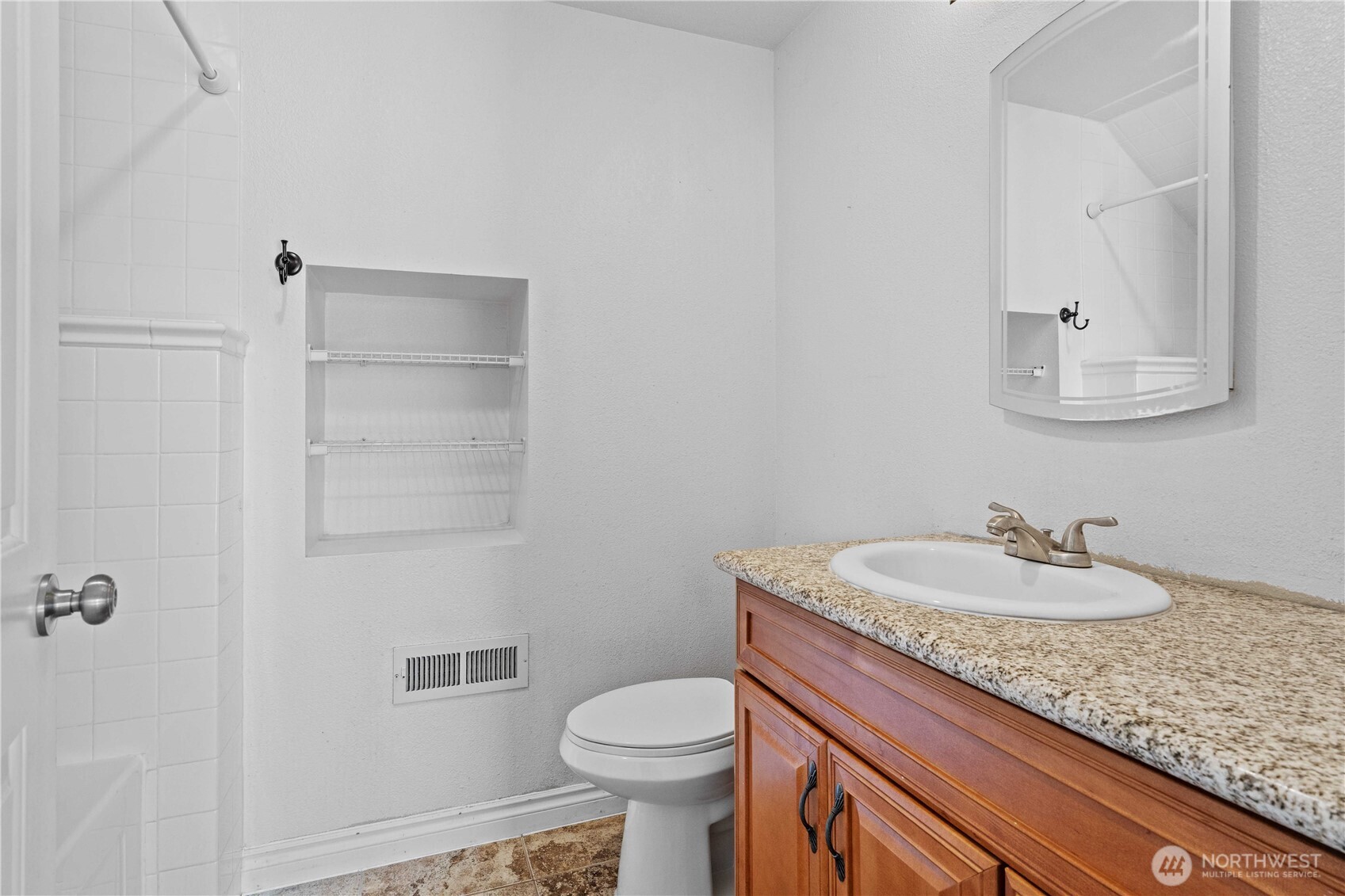 16405 86th Street East Sumner, WA 98390 - Photo 35 of 40