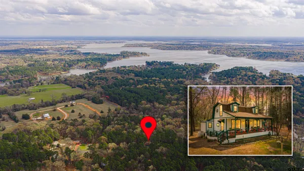 $179,900 | 1100 Cypress Creek Drive, Mount Vernon, TX 75457