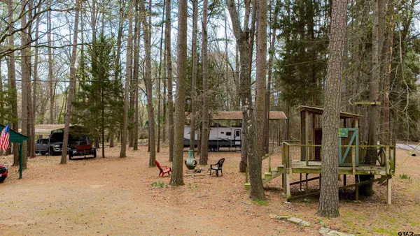 $179,900 | 1100 Cypress Creek Drive, Mount Vernon, TX 75457