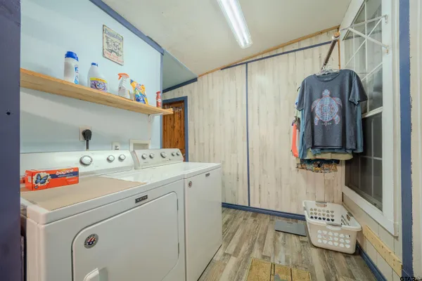 $179,900 | 1100 Cypress Creek Drive, Mount Vernon, TX 75457