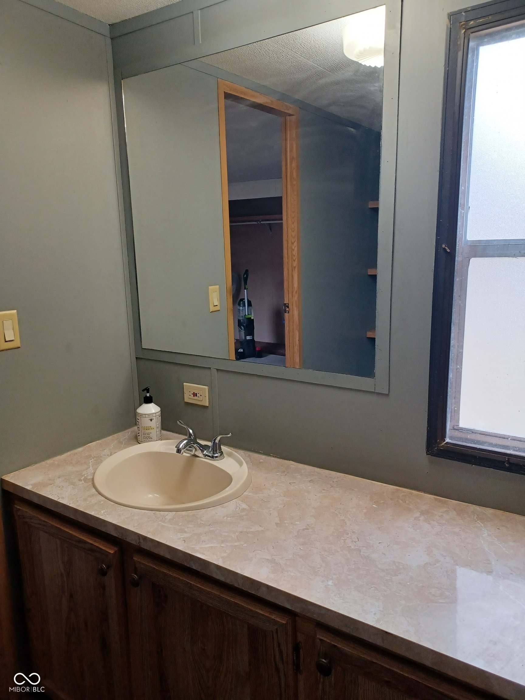 15566 South 8th Street Clinton, IN 47842 - Photo 13 of 25