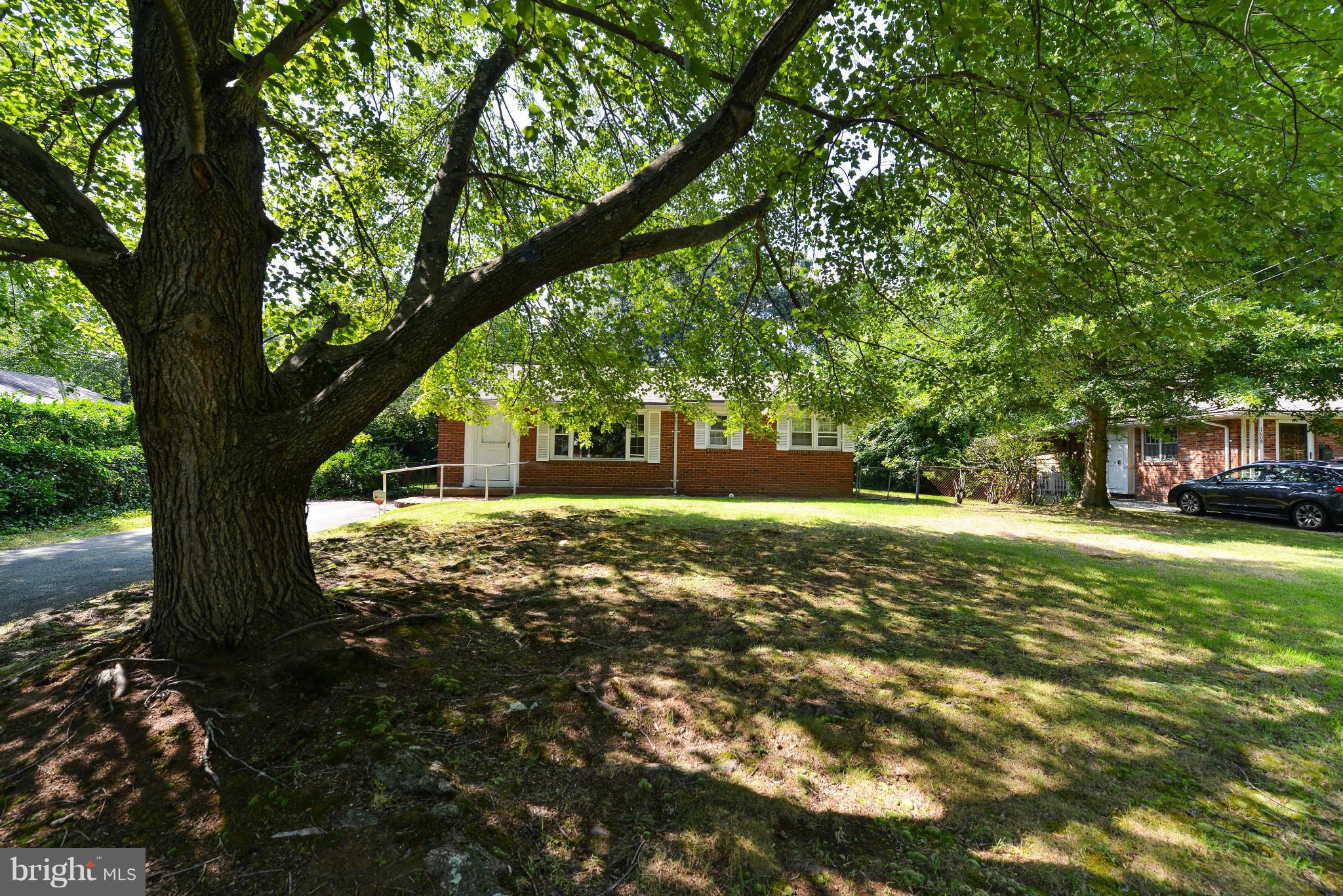 1610 Baltimore Road Alexandria, VA 22308 - Photo 9 of 26 Exterior (Front)