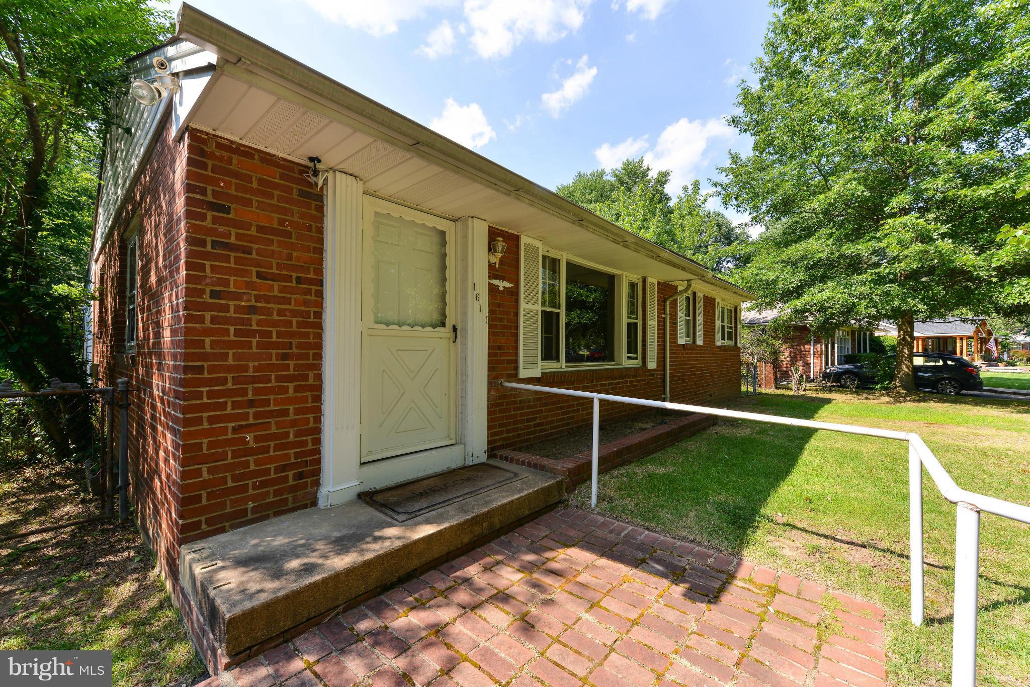 1610 Baltimore Road Alexandria, VA 22308 - Photo 10 of 26 Exterior (Front)
