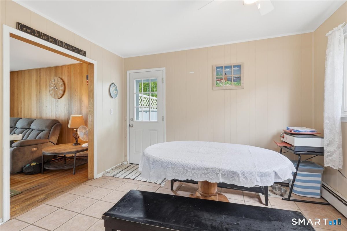 31 Iron Street Ledyard, CT 06339 - Photo 7 of 40