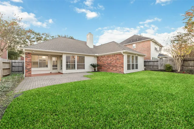 $2,495 | 3323 Shadowfern Drive, Houston, TX 77082