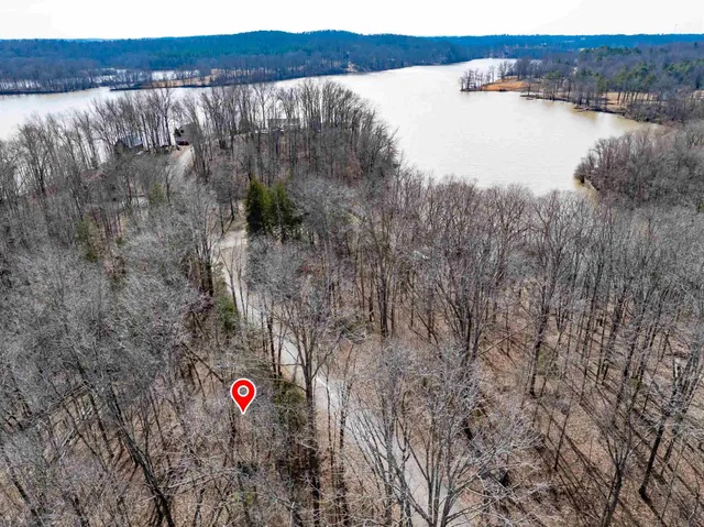 a view of outside area