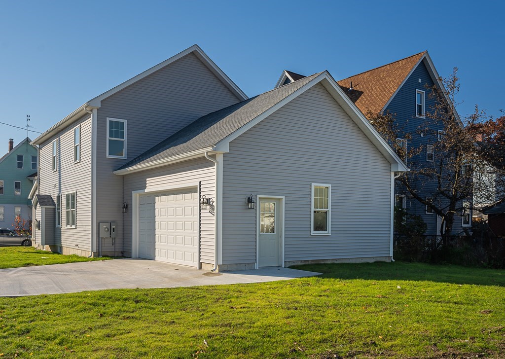 46 Grand Street Springfield, MA 01108 - Photo 6 of 32