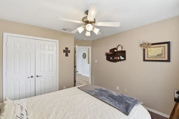 $336,000 | 6621 Blue Hollow Lane, Dickinson, TX 77539