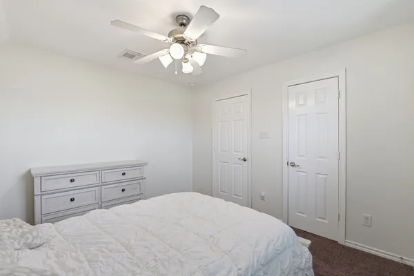 $336,000 | 6621 Blue Hollow Lane, Dickinson, TX 77539